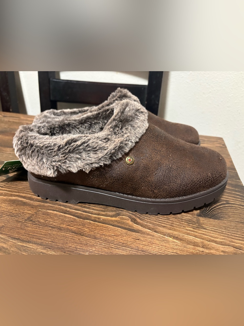 Skechers Bobs Keepsakes Slip-On Slippers , Size 9.5 Brand New Brown No Box